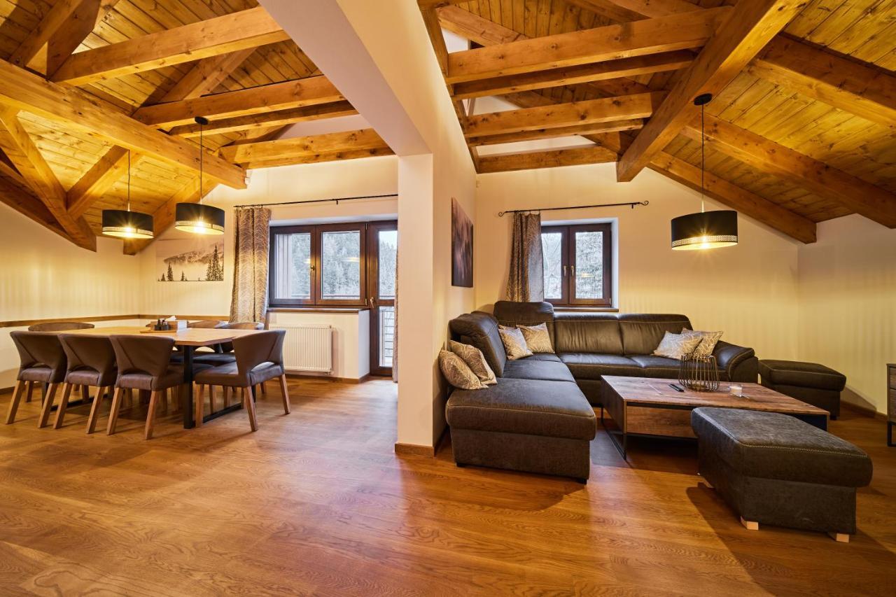 Vlci Stopa Apartments Pec pod Snezkou Esterno foto