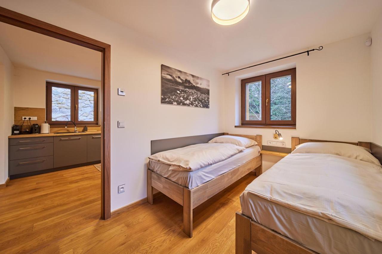 Vlci Stopa Apartments Pec pod Snezkou Esterno foto