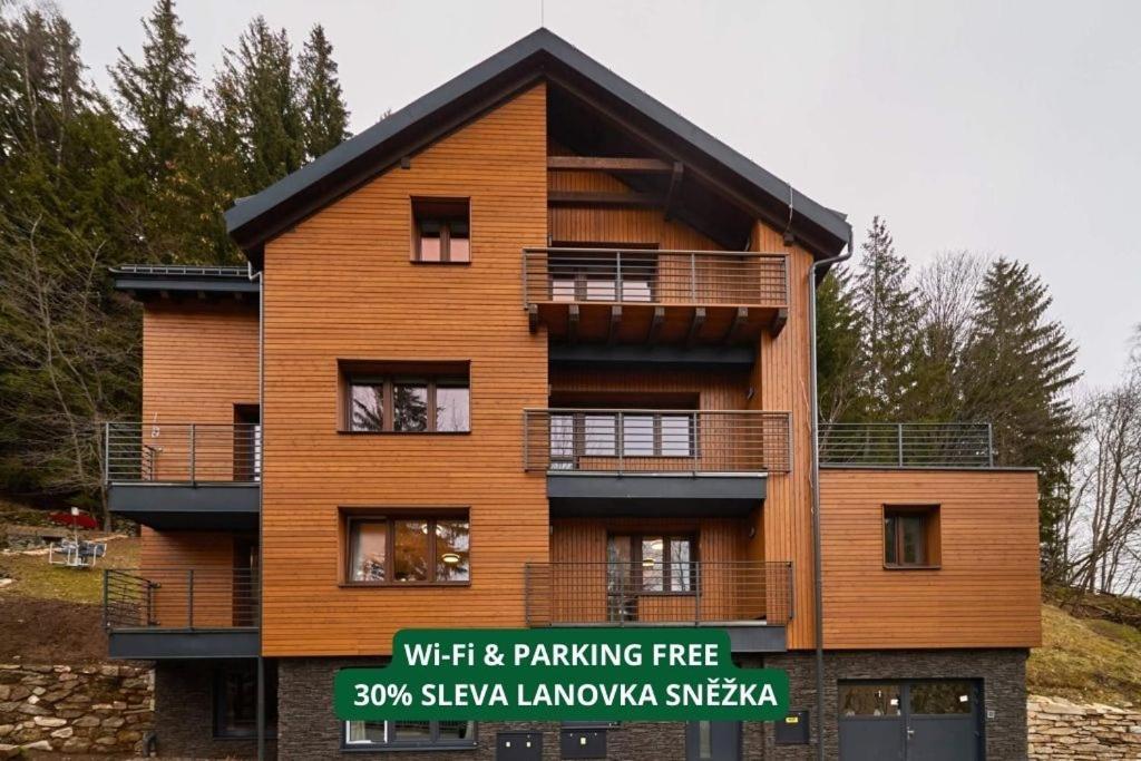 Vlci Stopa Apartments Pec pod Snezkou Esterno foto